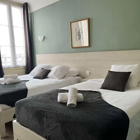 Brit Du Dauphin LʼAigle