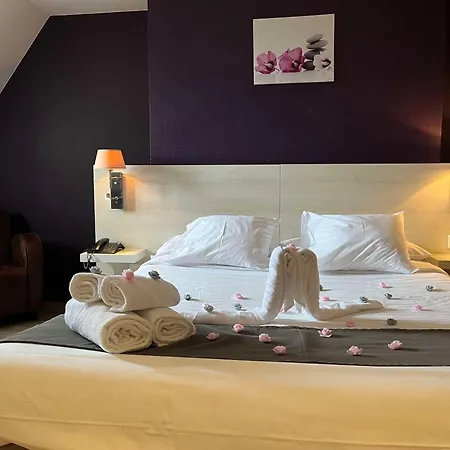 Brit Du Dauphin LʼAigle