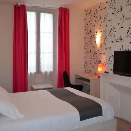 Brit Du Dauphin Szálloda