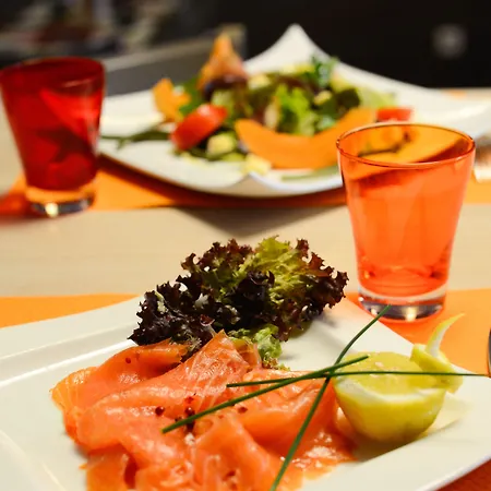 Brit Du Dauphin 3* LʼAigle