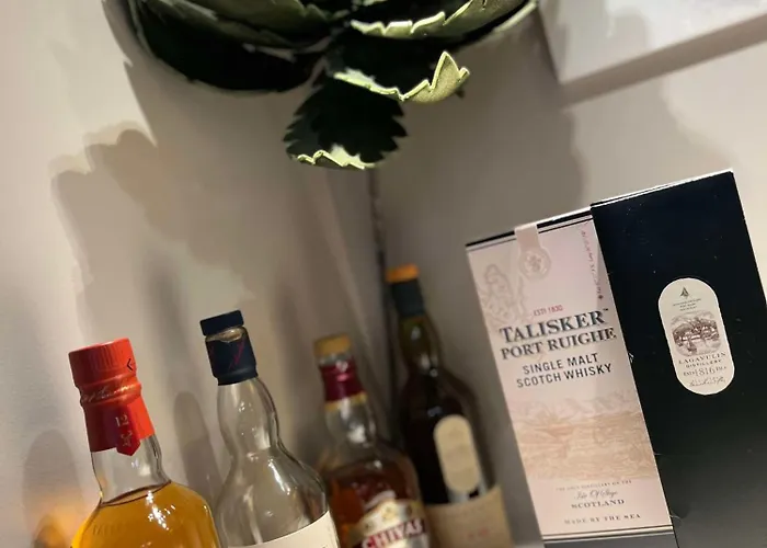 Brit Du Dauphin Hotel LʼAigle