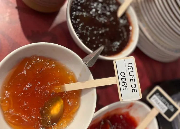 Hotel Brit Du Dauphin LʼAigle