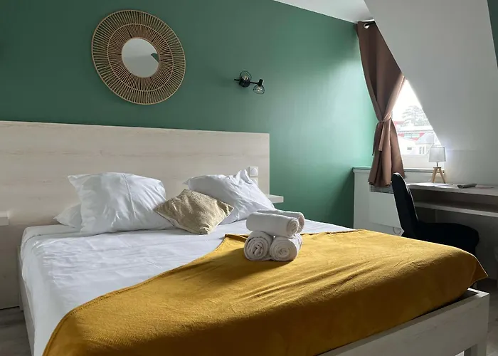 Hotel Brit Du Dauphin 3*