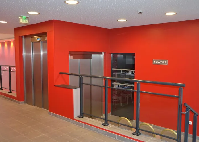 Brit Du Dauphin LʼAigle