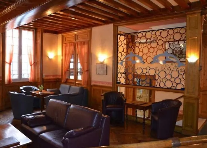 Brit Du Dauphin LʼAigle