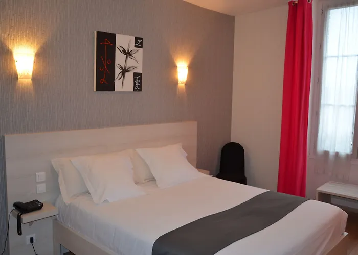 Brit Du Dauphin Hotel 3*