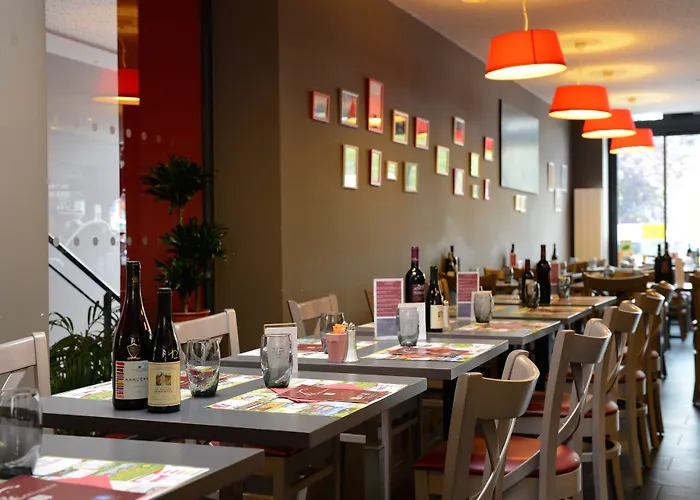 Brit Du Dauphin 3* LʼAigle