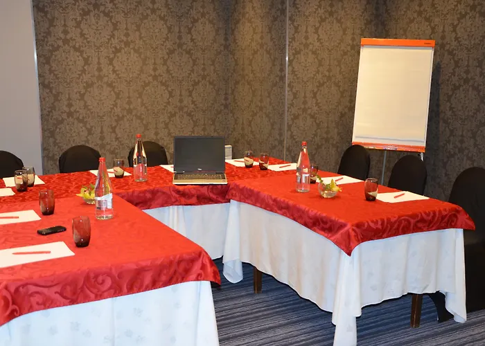 Brit Du Dauphin Hotel